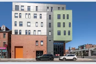 2-10 Maverick Sq #PH605, Boston, MA 02128 - Photo 22