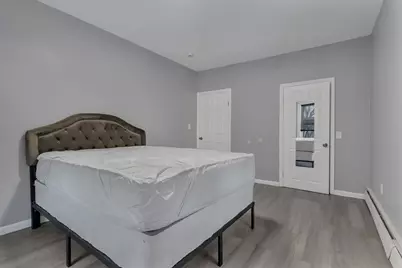 38 Mitchell St, Providence, RI 02907 - Photo 22