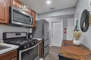 38 Mitchell St, Providence, RI 02907 - Photo 42