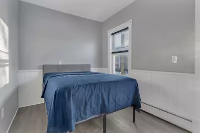 38 Mitchell St, Providence, RI 02907 - Photo 10