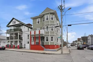 38 Mitchell St, Providence, RI 02907 - Photo 2