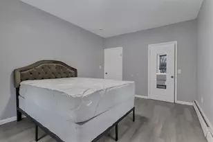 38 Mitchell St, Providence, RI 02907 - Photo 22