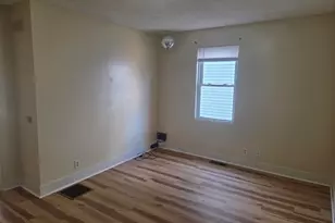 210 Farnham St, Lawrence, MA 01843 - Photo 4