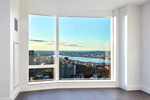 240 Devonshire St, Boston, MA 02110 - Photo 1