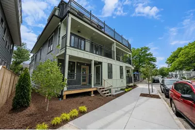 1006-B Broadway #B, Somerville, MA 02144 - Photo 2