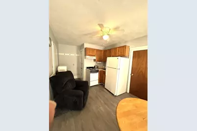 50 West Street #studio, Middleborough, MA 02346 - Photo 6