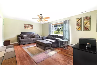 43 Servant Way, Southbridge, MA 01550 - Photo 2