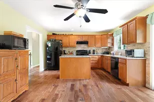 43 Servant Way, Southbridge, MA 01550 - Photo 6