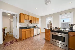 154 Fellsway W, Medford, MA 02155 - Photo 4