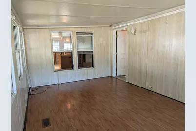 105 Clayton Drive, West Springfield, MA 01089 - Photo 2