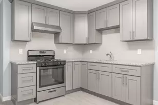 62 Temple St, Somerville, MA 02145 - Photo 2