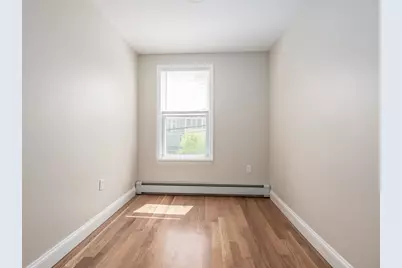 62 Temple St #2, Somerville, MA 02145 - Photo 4