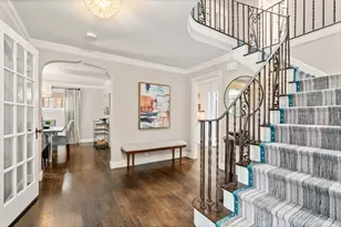 142 Beverly Rd, Brookline, MA 02467 - Photo 2