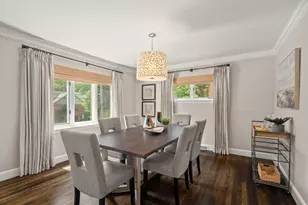 142 Beverly Rd, Brookline, MA 02467 - Photo 4