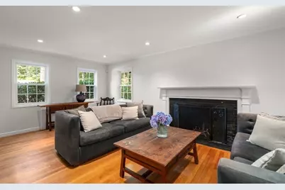 187 Hinckley Rd, Milton, MA 02186 - Photo 8