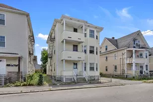 95 John St, Pawtucket, RI 02861 - Photo 2