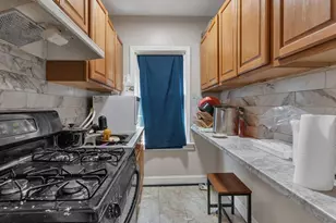 95 John St, Pawtucket, RI 02861 - Photo 18