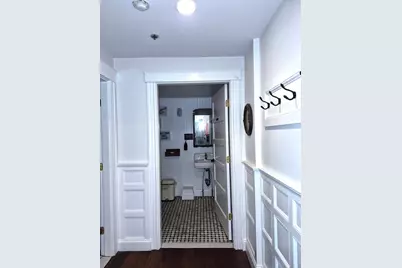 233 Cardinal Medeiros Avenue #5, Cambridge, MA 02141 - Photo 12