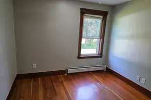 25 Slater St, Webster, MA 01570 - Photo 6