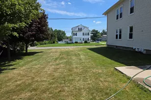 25 Slater St, Webster, MA 01570 - Photo 14