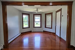 25 Slater St, Webster, MA 01570 - Photo 10