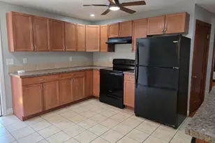 25 Slater St, Webster, MA 01570 - Photo 4
