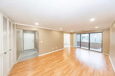 30 Shrewsbury Greens Dr #G, Shrewsbury, MA 01545 - Photo 2