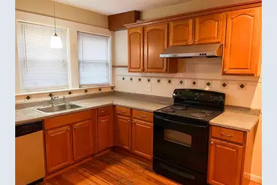 21 Lafayette Rd #21, Arlington, MA 02474 - Photo 2