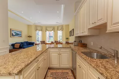 212 Beacon Street #2, Boston, MA 02116 - Photo 6