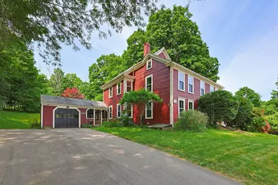 19 King St, Groveland, MA 01834 - Photo 1