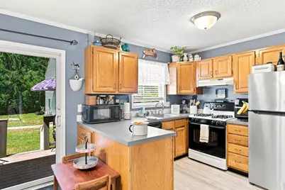21 Kathy Dr #21, Haverhill, MA 01832 - Photo 6