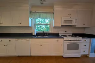 184 Parmenter Rd, Newton, MA 02465 - Photo 8