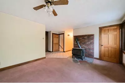 25 Roller Coaster Rd, Hanson, MA 02341 - Photo 4