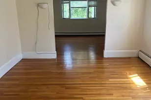 121 Clarence, Everett, MA 02149 - Photo 6