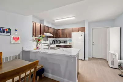49 A Edgewood St #49A, Boston, MA 02119 - Photo 4