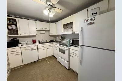121 Tremont St #215, Boston, MA 02135 - Photo 6