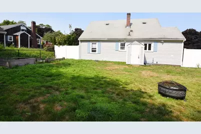 18 Gould Rd, Plymouth, MA 02360 - Photo 6