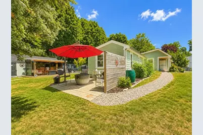 978 Main St, Hanover, MA 02339 - Photo 4