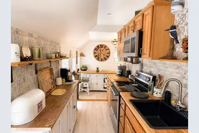 978 Main St, Hanover, MA 02339 - Photo 6