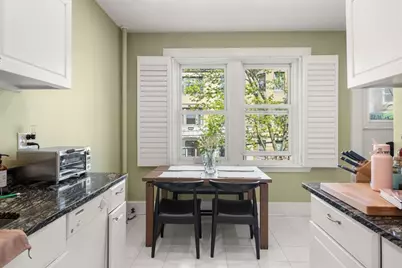109 Winchester #6, Brookline, MA 02446 - Photo 14