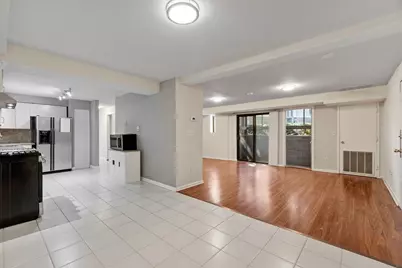 1461 Pawtucket Blvd #D-4, Lowell, MA 01854 - Photo 6