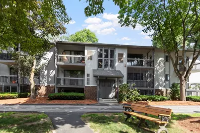 1461 Pawtucket Blvd #D-4, Lowell, MA 01854 - Photo 1