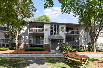 1461 Pawtucket Blvd #D-4, Lowell, MA 01854 - Photo 1