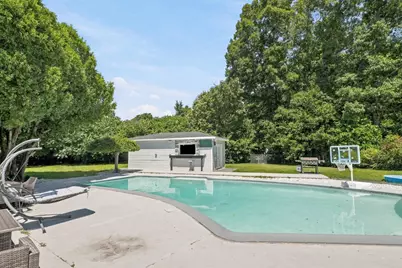 96 I St, Dracut, MA 01826 - Photo 30