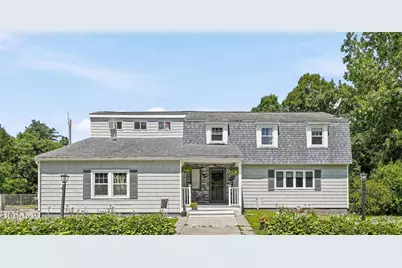 96 I St, Dracut, MA 01826 - Photo 2