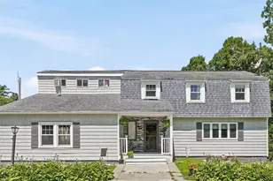 96 I St, Dracut, MA 01826 - Photo 2
