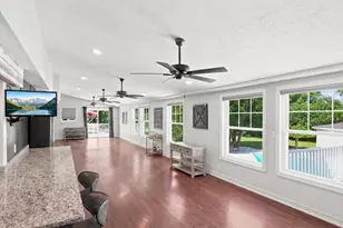 96 I St, Dracut, MA 01826 - Photo 14