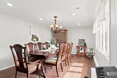 96 I St, Dracut, MA 01826 - Photo 8