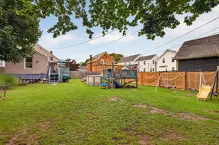 98 Parker St, New Bedford, MA 02740 - Photo 8