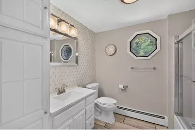 19 Majocka Dr, Westport, MA 02790 - Photo 14